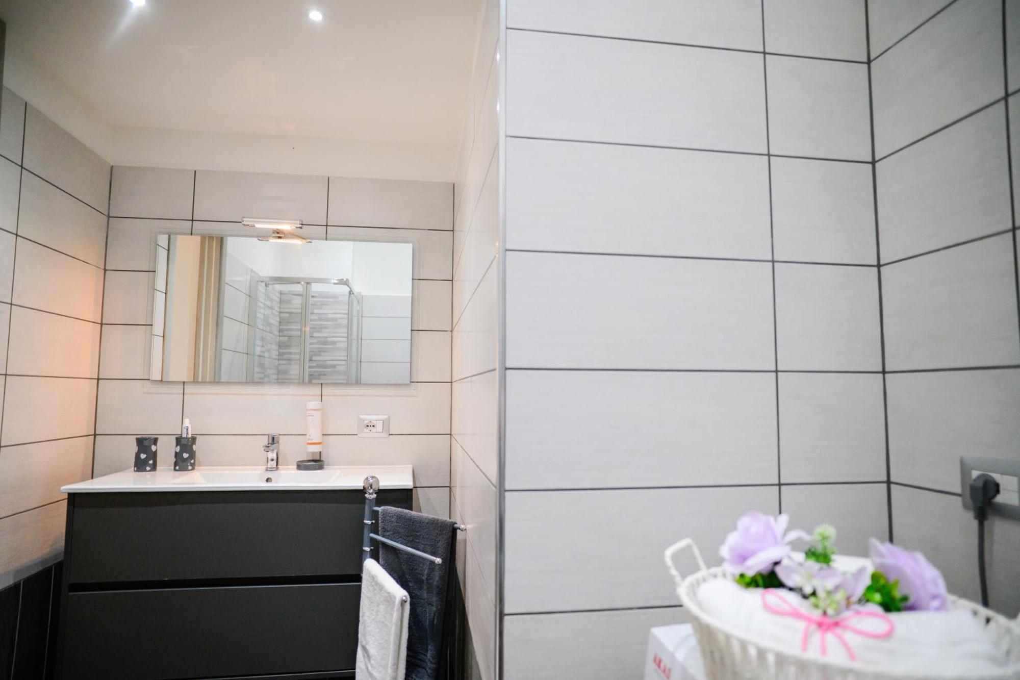 Baleniere 92 Suite Rome Exterior photo